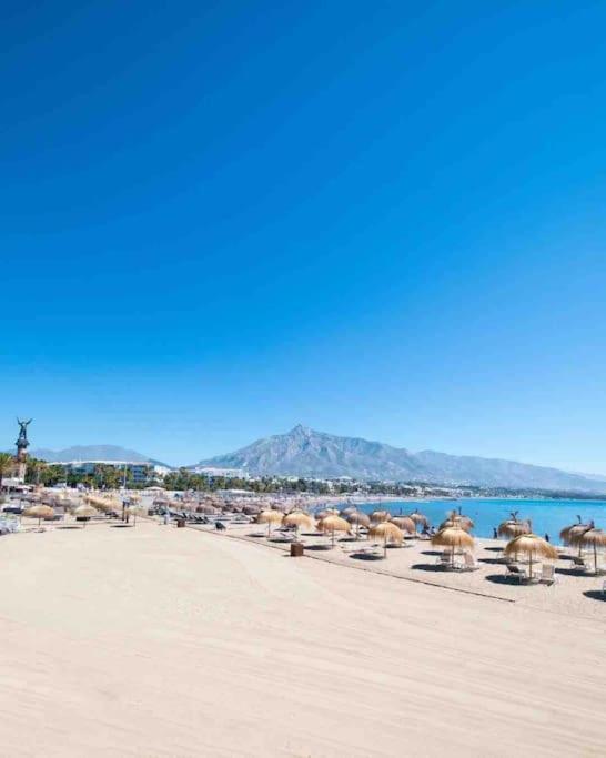 Puerto Banus Eddie Suite Marbella Exterior photo